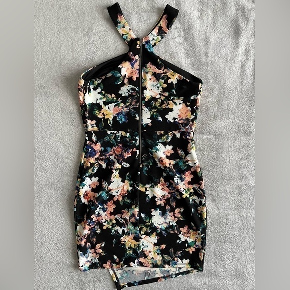 Material Girl women’s Floral print mini Dress zipped back size L - Picture 2 of 9